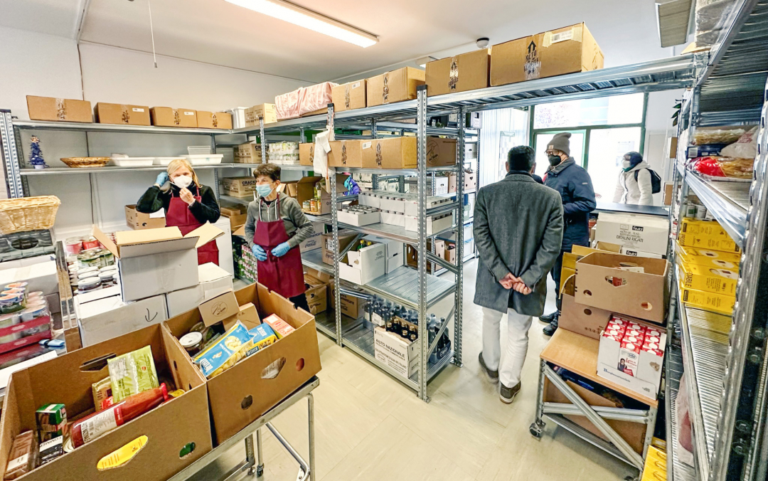 METALSISTEM donates shelving to the A.L.Ma.C. O.D.V. association for their new warehouse